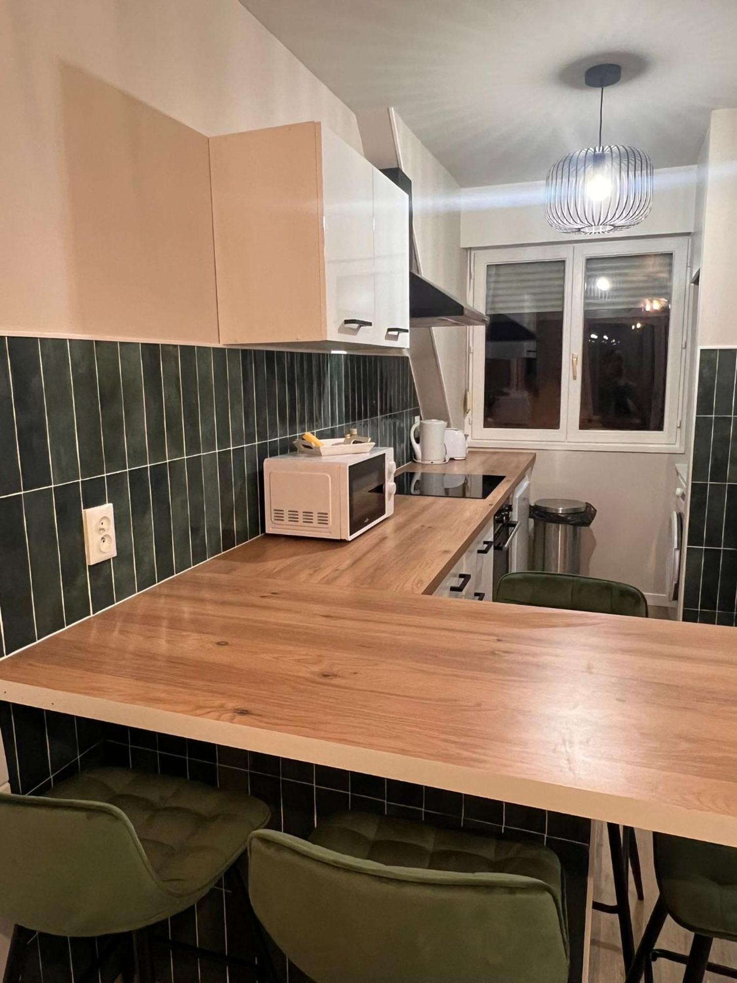 New, T2 Neuf Proche Parlement Appartement Straatsburg